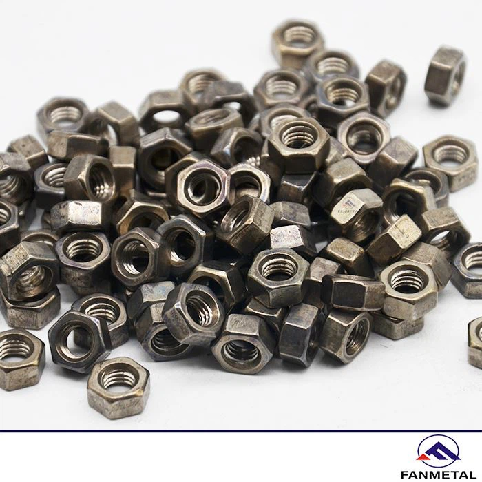 Moeren van titaniumlegering